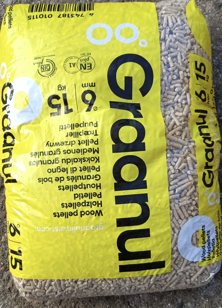 Paleta pelletu dostępna w magazynie